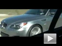 宝马碰上国产车了吗视频,一场视觉盛宴-第2张图片-动漫人妻H无码中文字幕