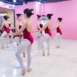 国产成人跳舞网站视频,成人舞蹈视频背后的故事与魅力-第1张图片-无码人妻蜜肉动漫中文字幕