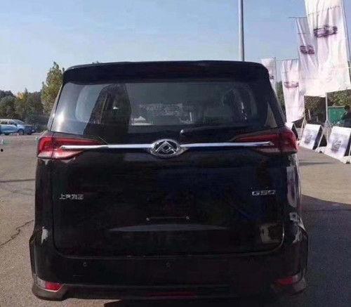 街拍国产霸气商务车视频-第2张图片-无码人妻蜜肉动漫中文字幕